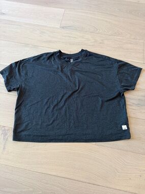 Vuori Energy Short-Sleeve Shirt XS